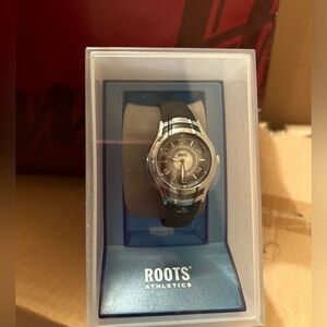 sale!!!Never worn ..Roots athletic watch black band .. signature branding